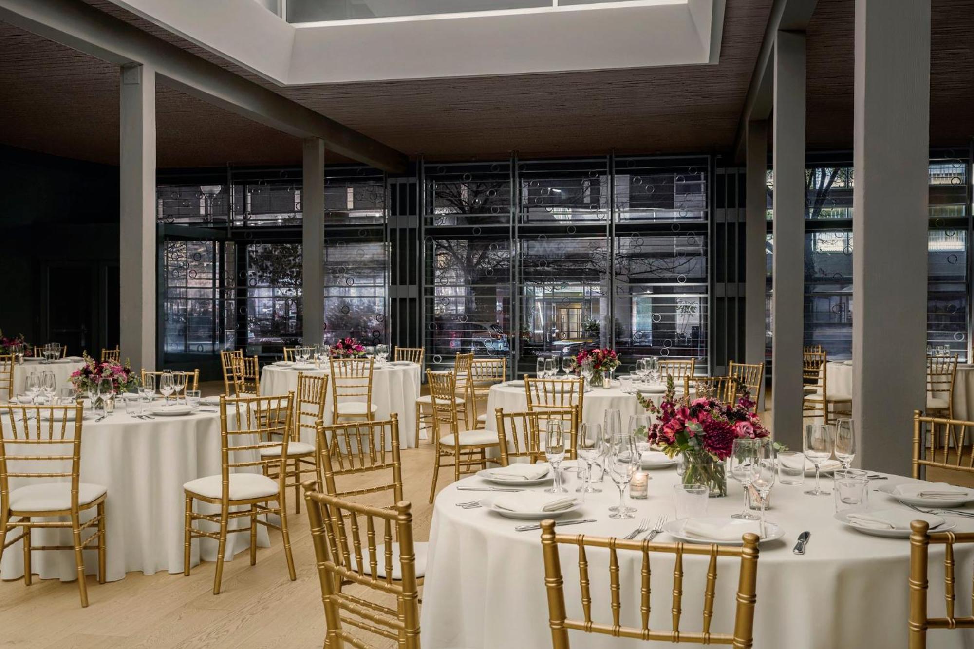 Kimpton Palladian Hotel By Ihg Seattle Exterior foto